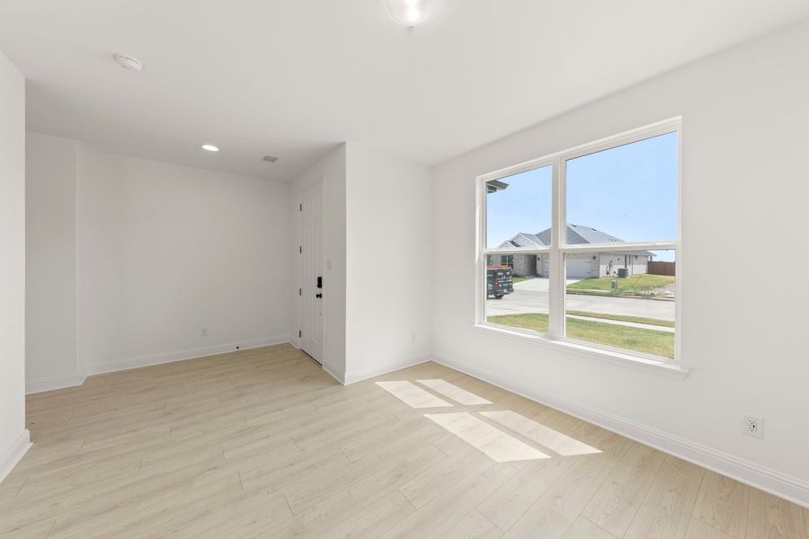 Spacious, unfurnished interior of a new home in Walden Pond, Forney (Image 18). Spacious, unfurnished interior of a new home in Walden Pond, Forney (Image 18).