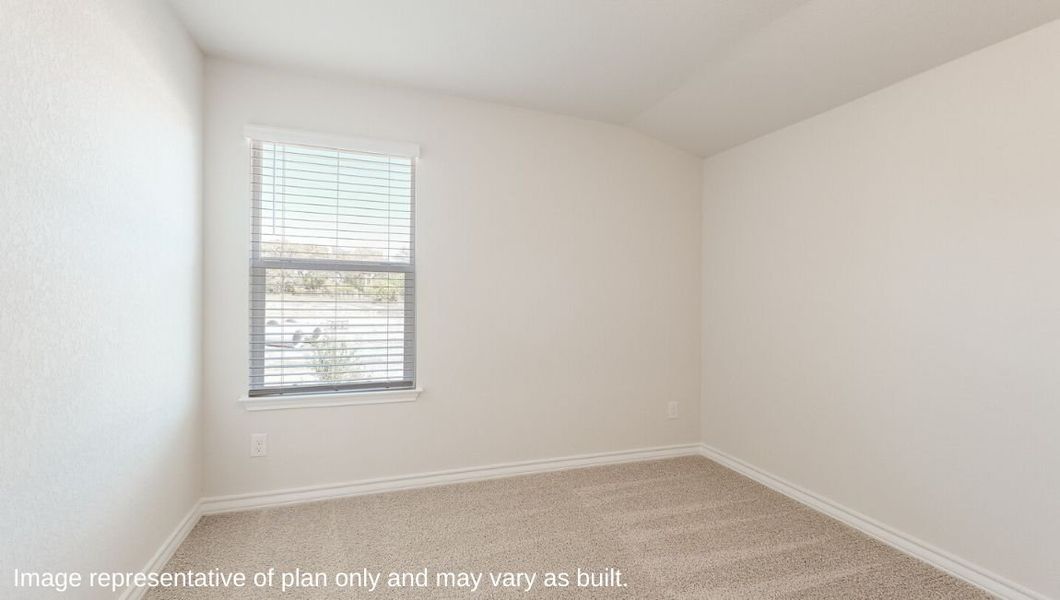 Spacious, unfurnished interior of a new home in Veranda, San Antonio (Image 21).