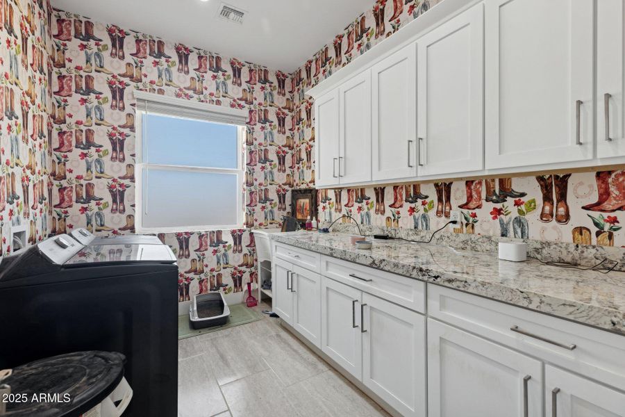 40-web-or-mls-6786-w-palomino-wy 40-web-or-mls-6786-w-palomino-wy