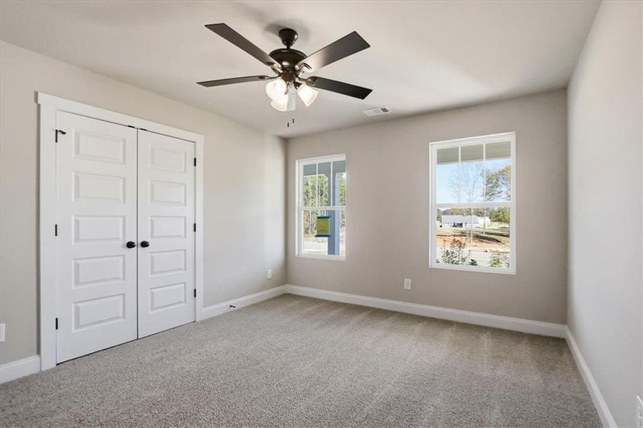 Spacious, unfurnished interior of a new home in , Hartwell (Image 38).