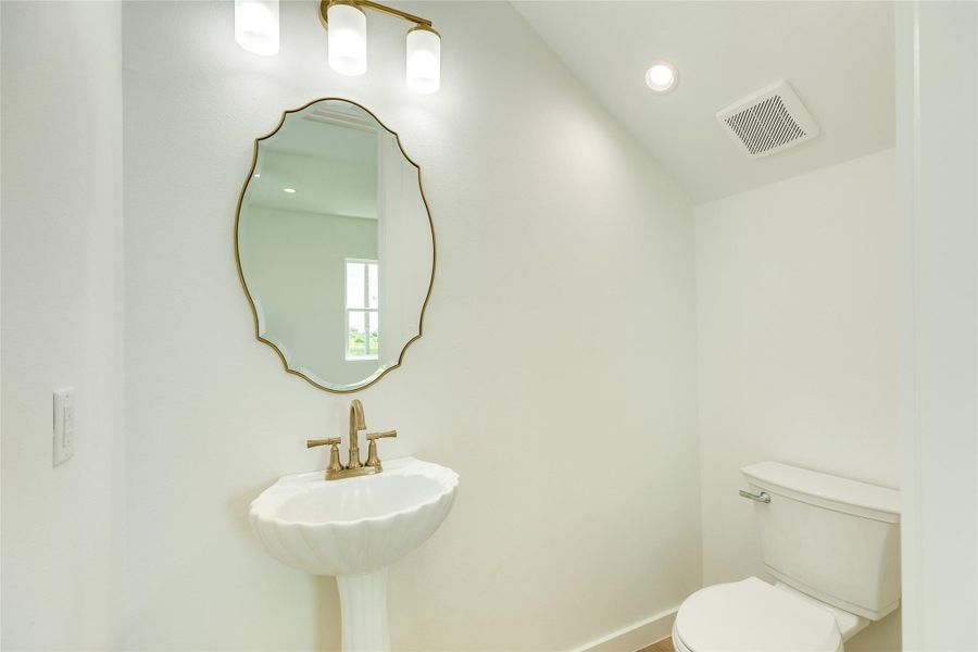 Furnished interior view inside a new home in , Galveston (Image 6).