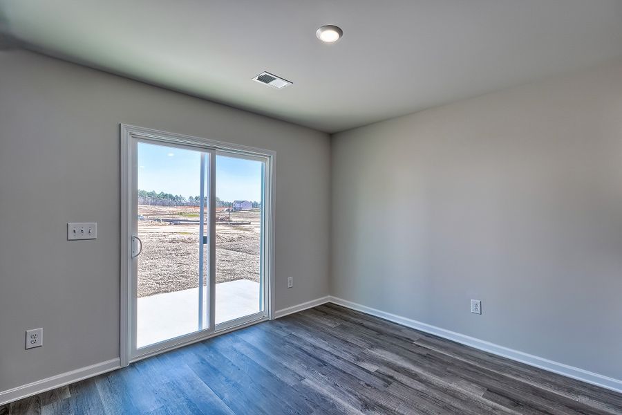 Representative unfurnished interior of a home built from the Cypress by McGuinn Homes in Hidden Hills, Laurens (Image 17). Representative unfurnished interior of a home built from the Cypress by McGuinn Homes in Hidden Hills, Laurens (Image 17).