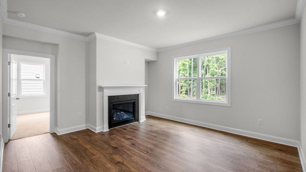 Spacious, unfurnished interior of a new home in Horton Park, Apex (Image 20).