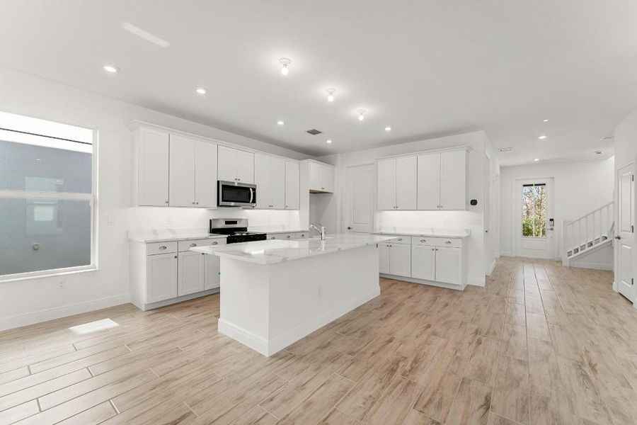 US_SEF_Marguerite_Lot 25_Kitchen