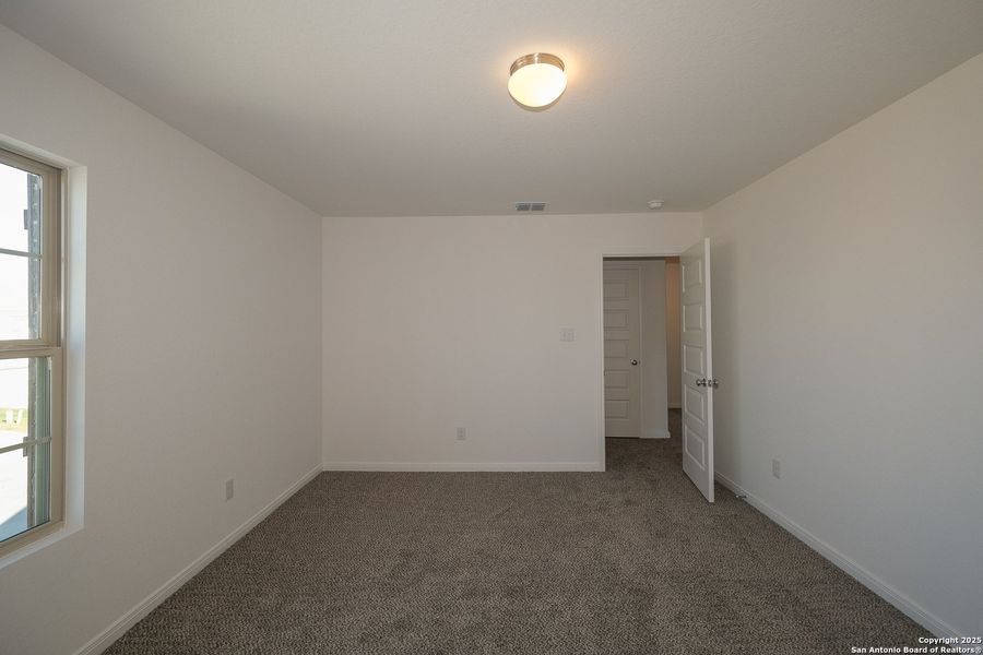 Spacious, unfurnished interior of a new home in Paloma Park, Converse (Image 23). Spacious, unfurnished interior of a new home in Paloma Park, Converse (Image 23).