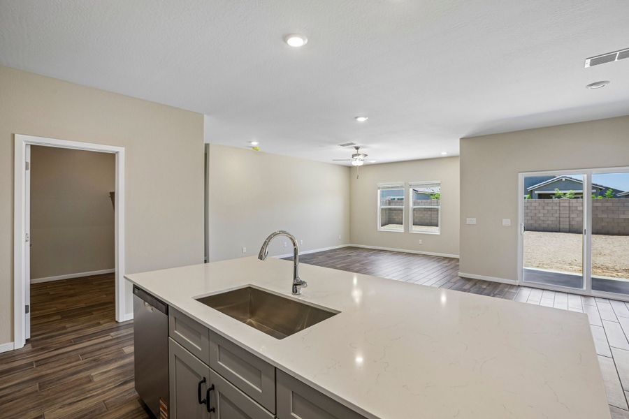 3br New Home in Maricopa, AZ.  - Slide 14