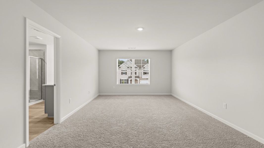 Representative unfurnished interior of a home built from the Hayden by D.R. Horton in Grandview at Lanier, Dawsonville (Image 21).