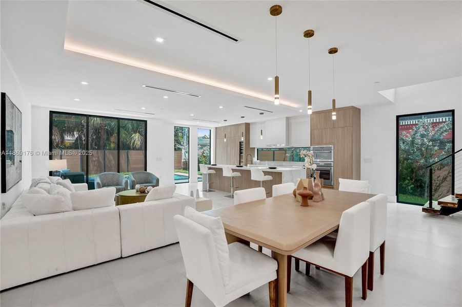 Furnished interior view inside a new home in , Fort Lauderdale (Image 64). Furnished interior view inside a new home in , Fort Lauderdale (Image 64).