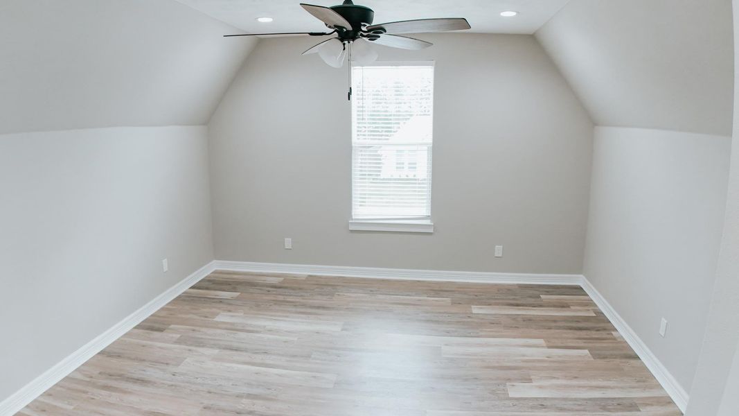 Spacious, unfurnished interior of a new home in , Lumberton (Image 24).