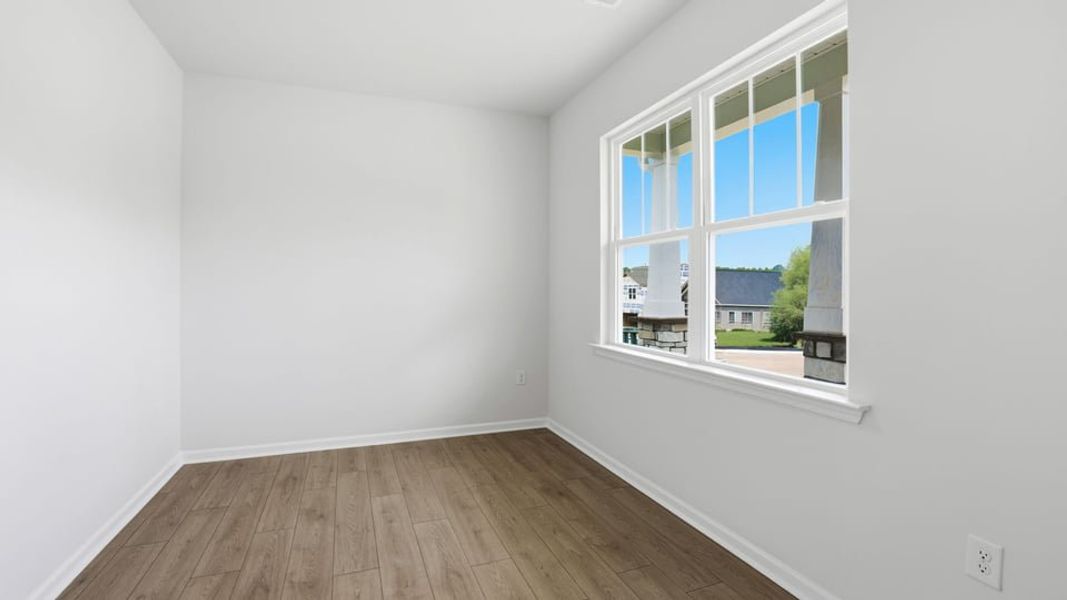 Spacious, unfurnished interior of a new home in Woodglen, Piedmont (Image 17). Spacious, unfurnished interior of a new home in Woodglen, Piedmont (Image 17).
