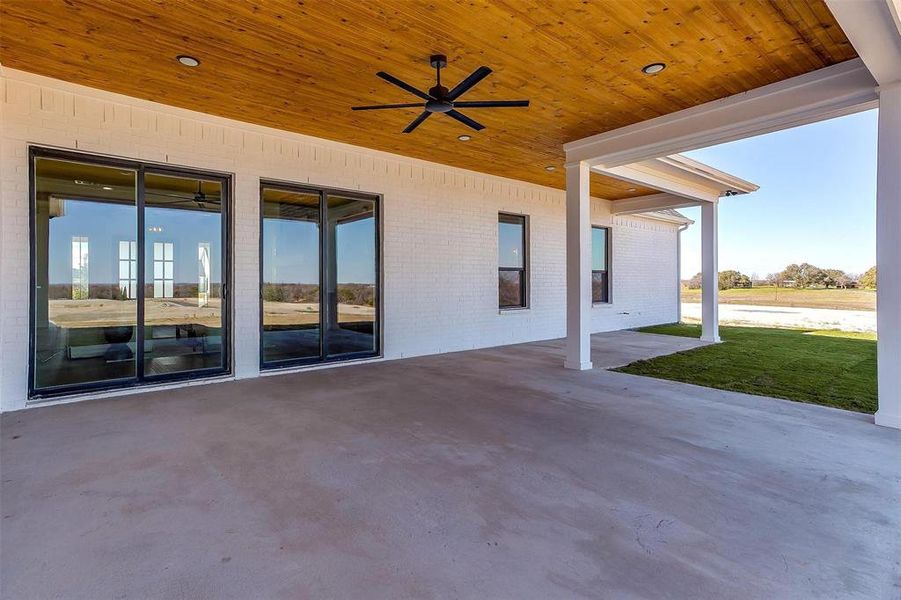 Exterior details and patio area of a home in Aledo Heights, Aledo (Image 3). Exterior details and patio area of a home in Aledo Heights, Aledo (Image 3).