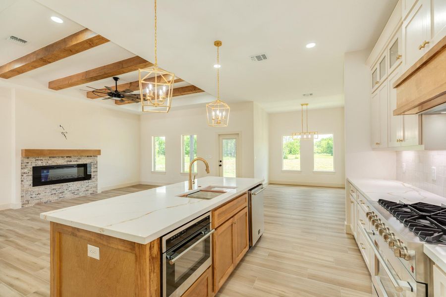 Furnished interior view inside a new home in , Richwood (Image 12).