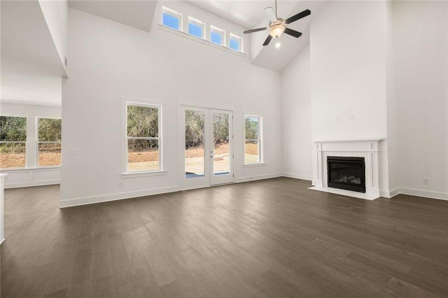 Spacious, unfurnished interior of a new home in , Gainesville (Image 53).