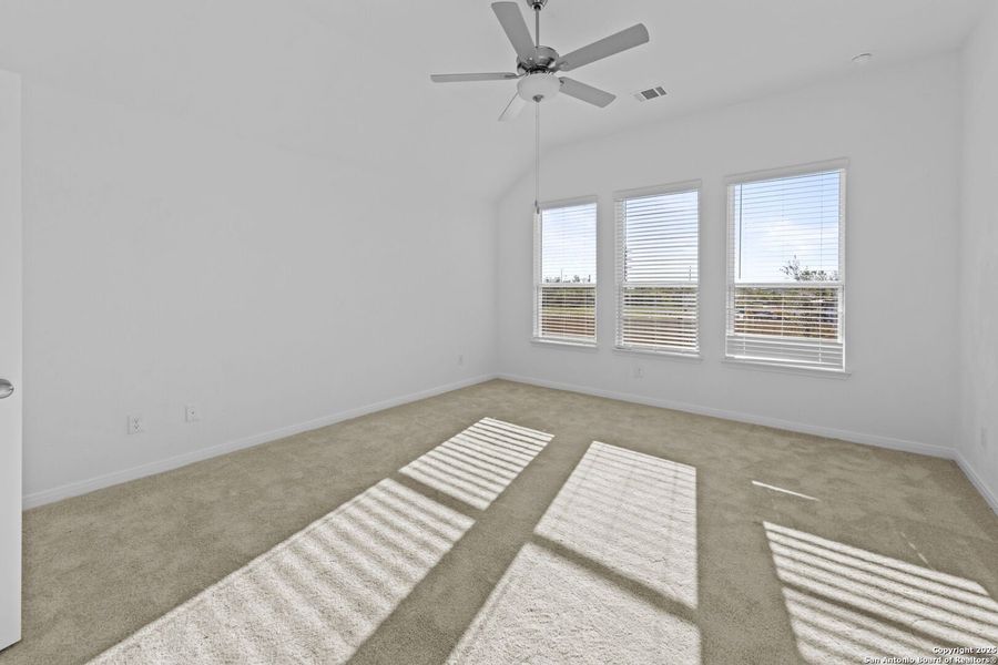 Spacious, unfurnished interior of a new home in Gatehouse: Brookstone II Collection, New Braunfels (Image 21). Spacious, unfurnished interior of a new home in Gatehouse: Brookstone II Collection, New Braunfels (Image 21).
