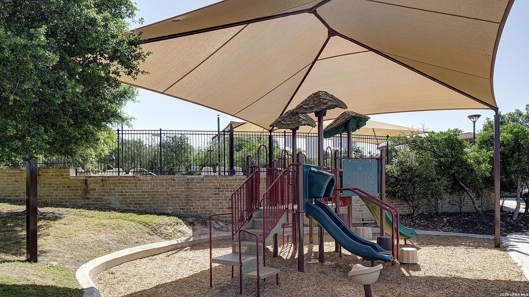 Community amenities in Arcadia Ridge, San Antonio (Image 3).