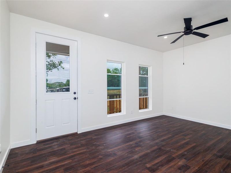 Spacious, unfurnished interior of a new home in , Brownwood (Image 10).