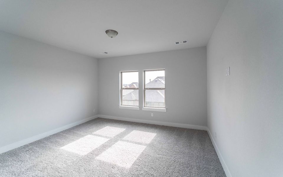 Spacious, unfurnished interior of a new home in Sonoma Verde, Heath (Image 20). Spacious, unfurnished interior of a new home in Sonoma Verde, Heath (Image 20).