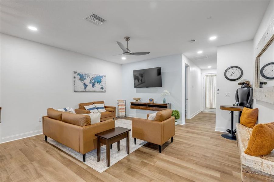 Furnished interior view inside a new home in , Edgewater (Image 11).