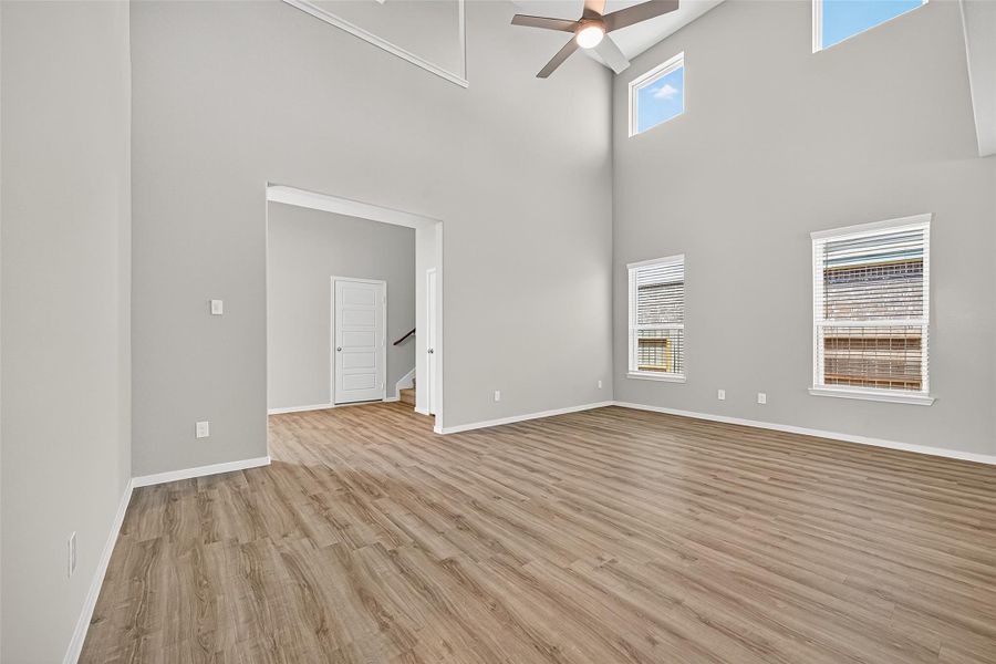 Spacious, unfurnished interior of a new home in Sunterra, Katy (Image 33). Spacious, unfurnished interior of a new home in Sunterra, Katy (Image 33).