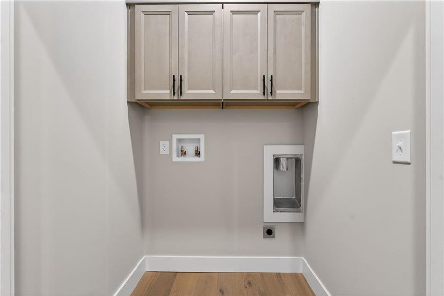 Spacious, unfurnished interior of a new home in , Ellijay (Image 17).