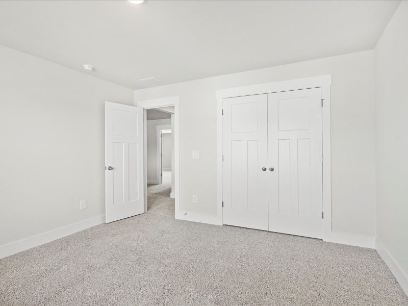 Spacious, unfurnished interior of a new home in Cedar Shoals - Signature Collection, Piedmont (Image 16).