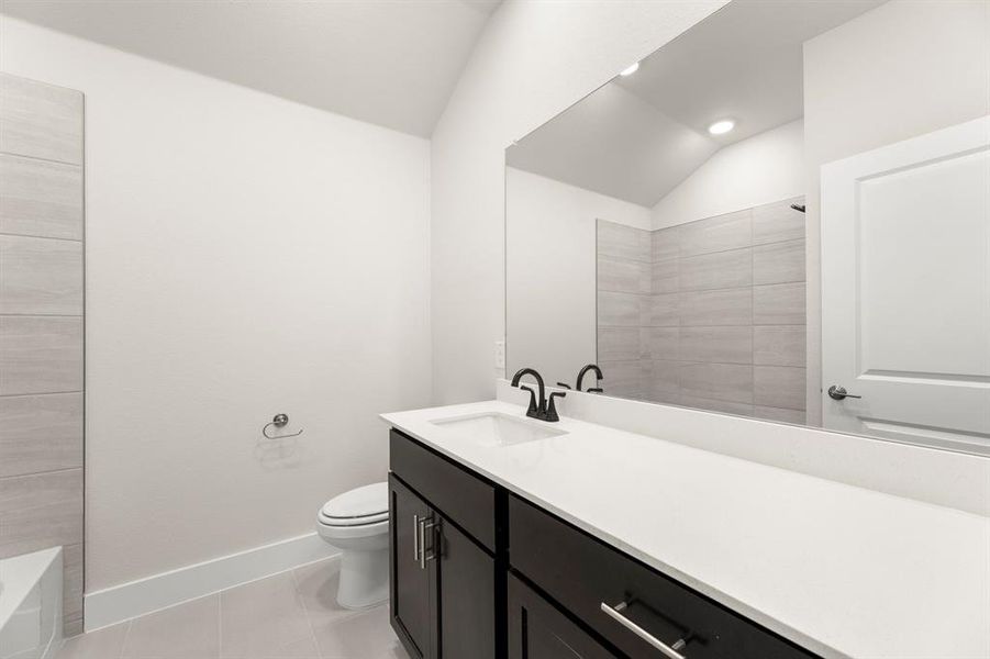 16. 3136 Lenton - 3RD Bath