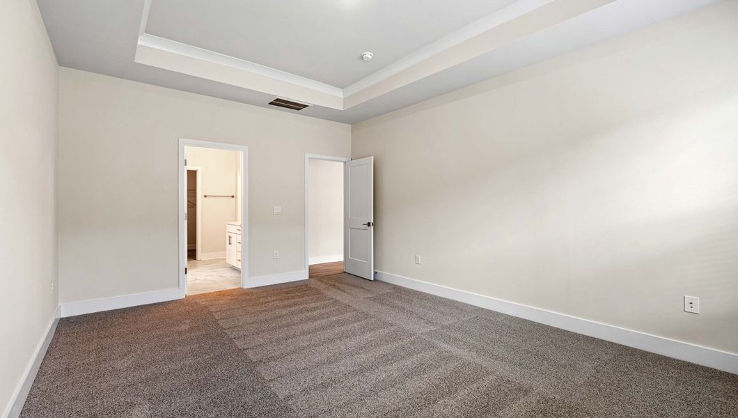 Spacious, unfurnished interior of a new home in Adams Glen, Greenville (Image 30).
