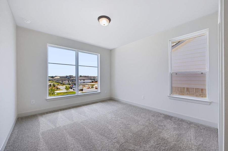 Spacious, unfurnished interior of a new home in Provence, Austin (Image 28).