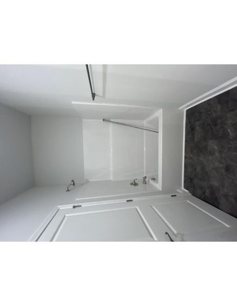 Image 22 of a home in Crystal Village.