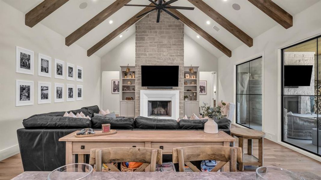 Furnished interior view inside a new home in , Weatherford (Image 15).