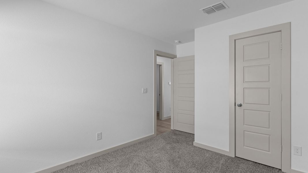 Representative unfurnished interior of a home built from the The Dalton by D.R. Horton in Overlook West, Wolfforth (Image 20). Representative unfurnished interior of a home built from the The Dalton by D.R. Horton in Overlook West, Wolfforth (Image 20).