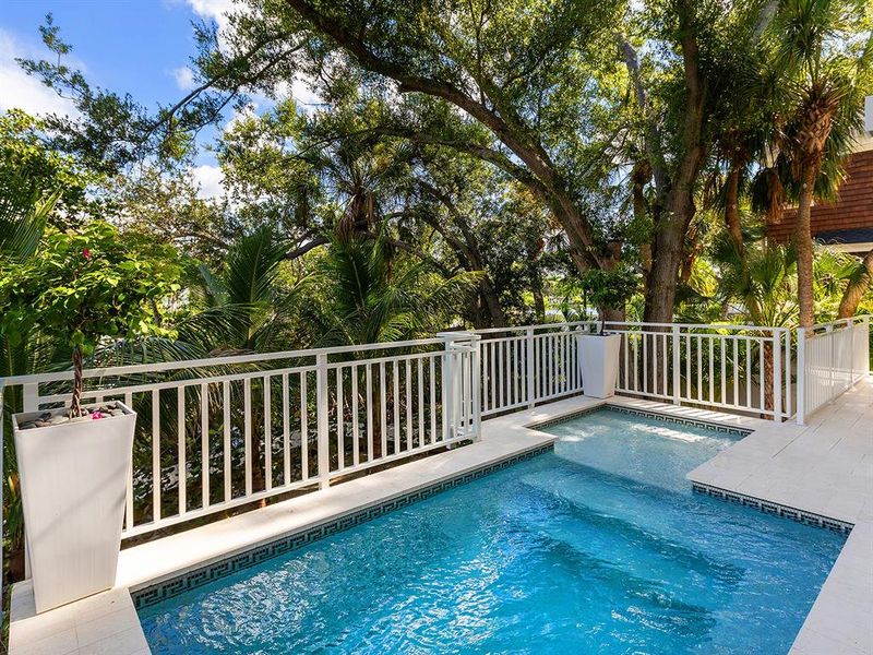 Exterior details and patio area of a home in , Sarasota (Image 35).