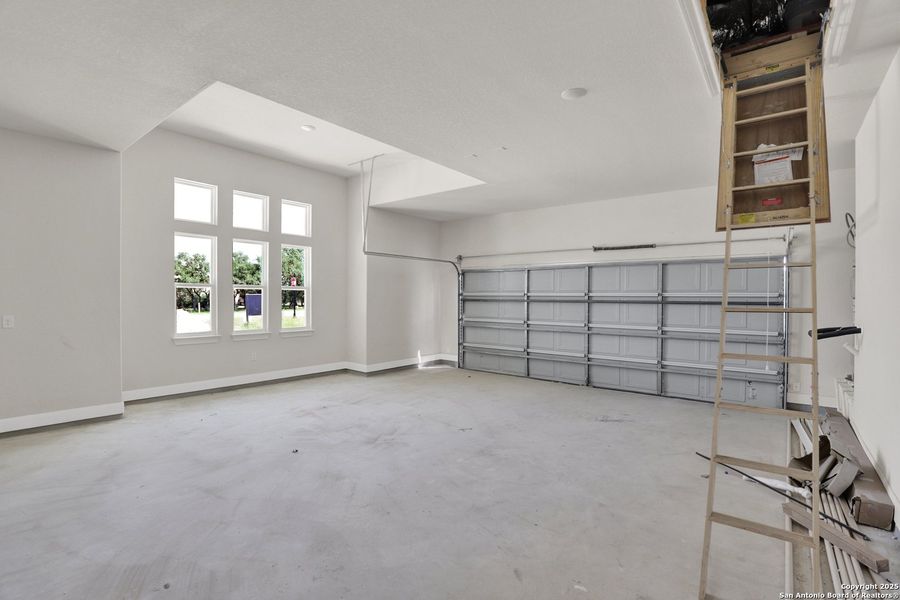 Image 37 of a home in .