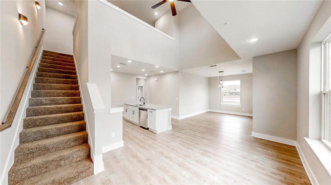 Spacious, unfurnished interior of a new home in , Denton (Image 23).