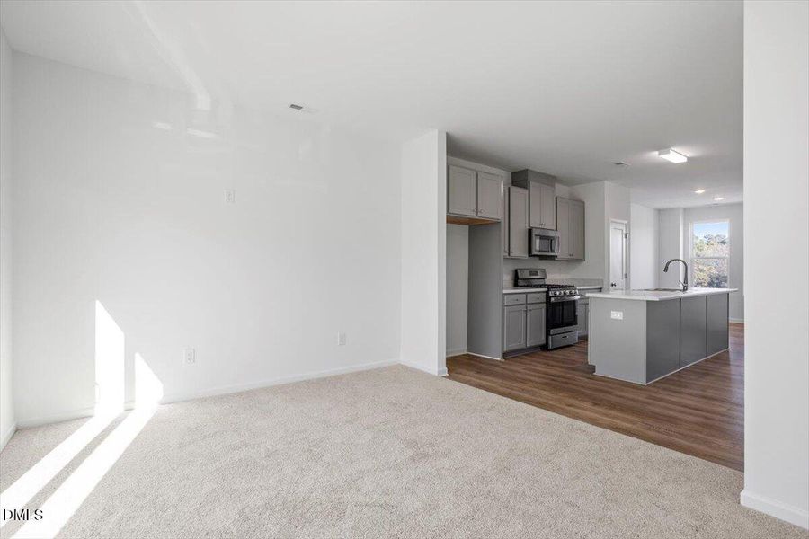 14-443 N Fisher St [2719159]_14