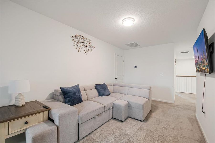 Furnished interior view inside a new home in , Kissimmee (Image 39).