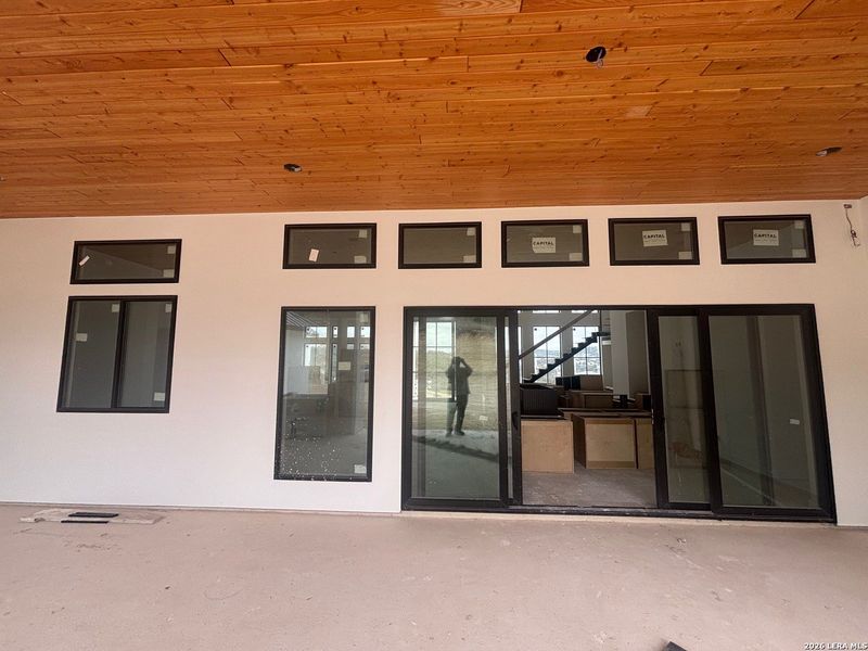 Image 33 of a home in .