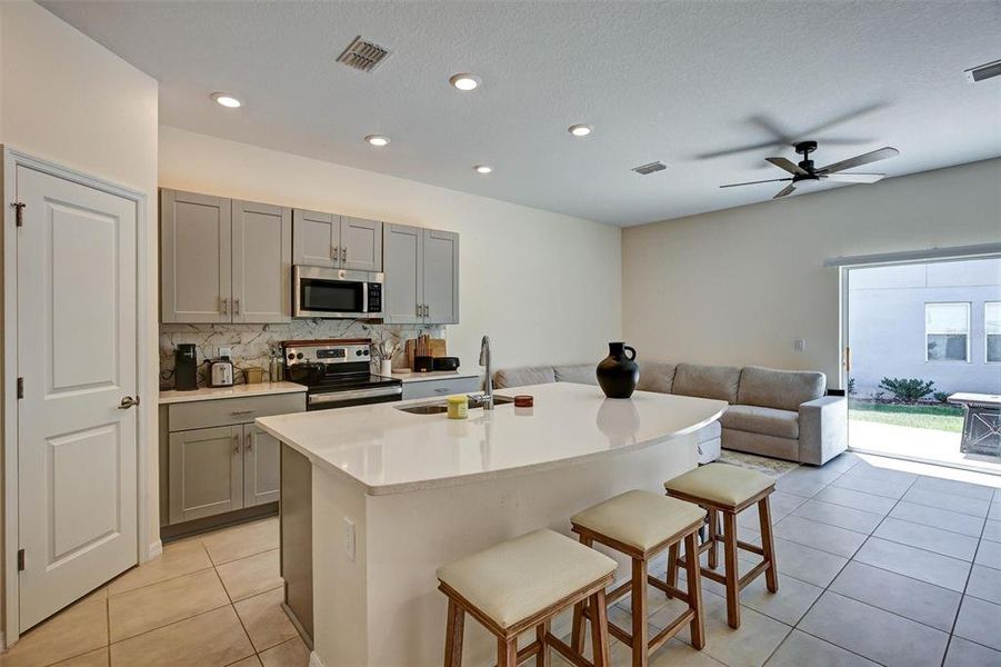 Furnished interior view inside a new home in , Kissimmee (Image 27). Furnished interior view inside a new home in , Kissimmee (Image 27).