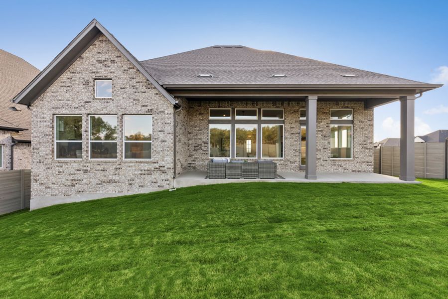 Representative exterior details of a home built from the The Beeville by David Weekley Homes in Wolf Ranch – West Bend, Georgetown (Image 3).