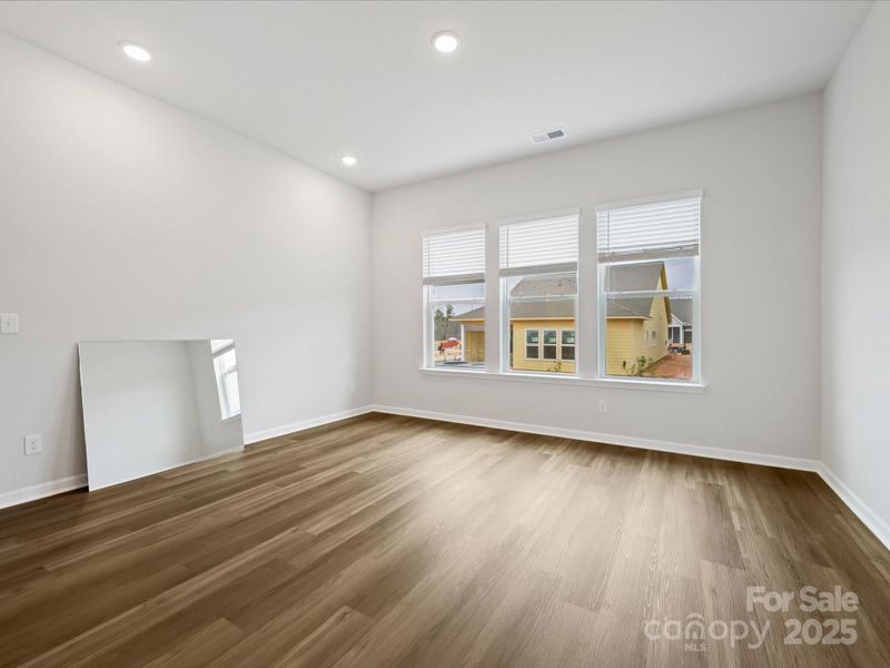 Spacious, unfurnished interior of a new home in Encore at Streamside - Classic Series, Waxhaw (Image 29).