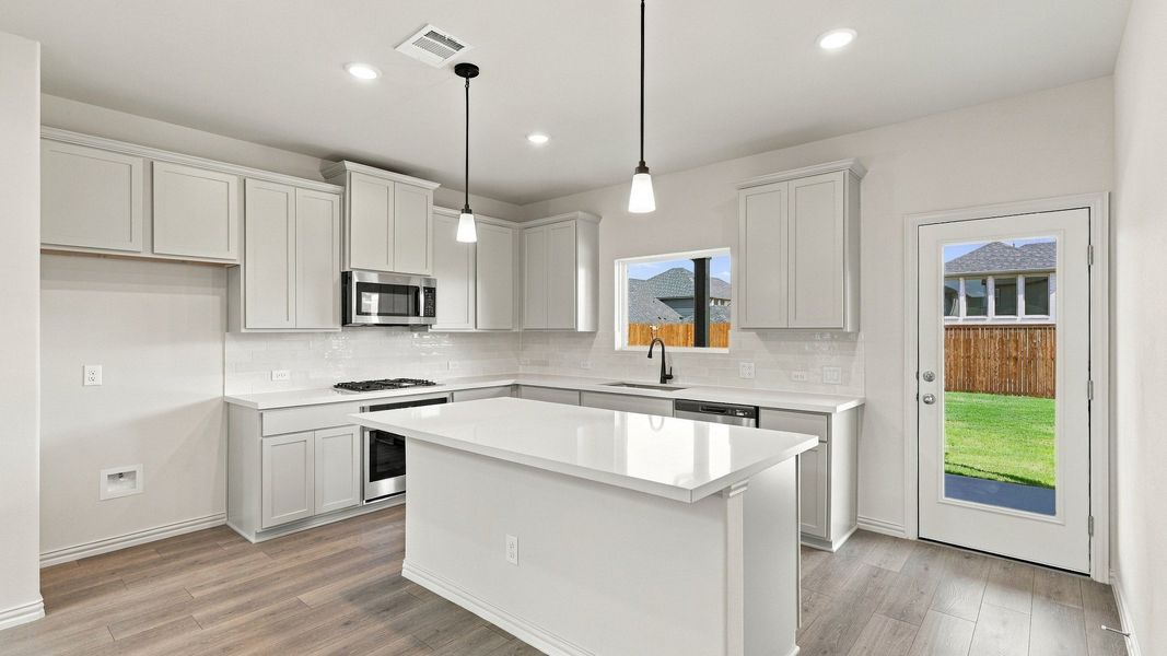 Furnished interior view inside a new home in Westridge Journey, McKinney (Image 17).