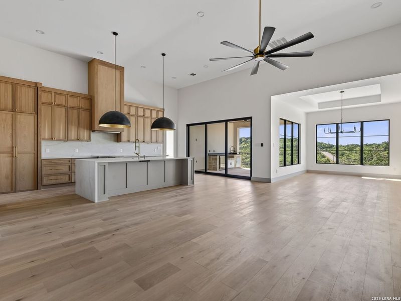 Spacious, unfurnished interior of a new home in , Boerne (Image 17).