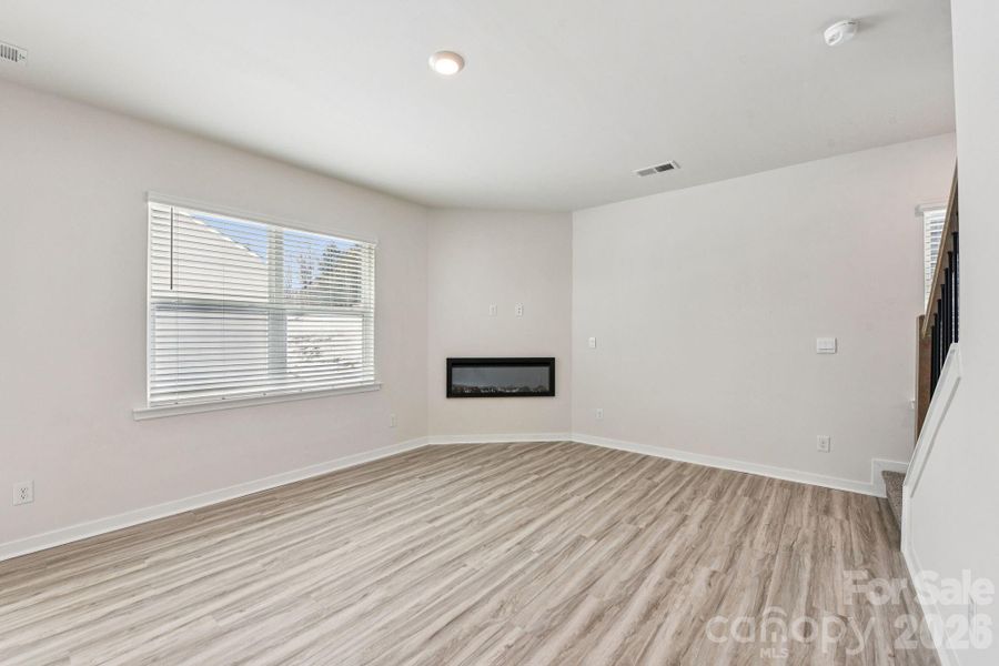 Spacious, unfurnished interior of a new home in The Falls at Newton, Newton (Image 14).