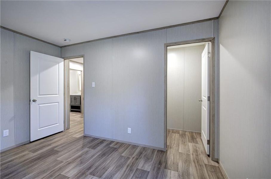 Spacious, unfurnished interior of a new home in , Talking Rock (Image 44).