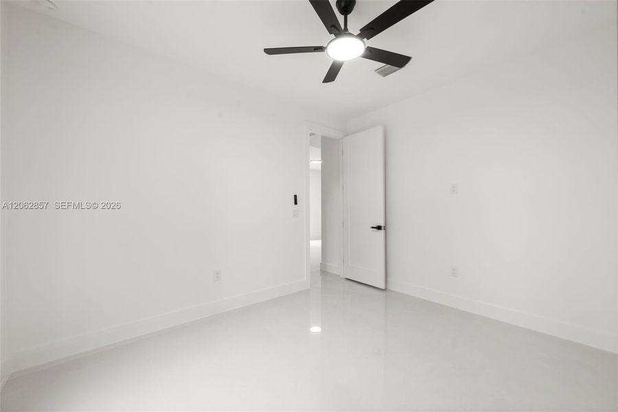 Spacious, unfurnished interior of a new home in , Lehigh Acres (Image 29).