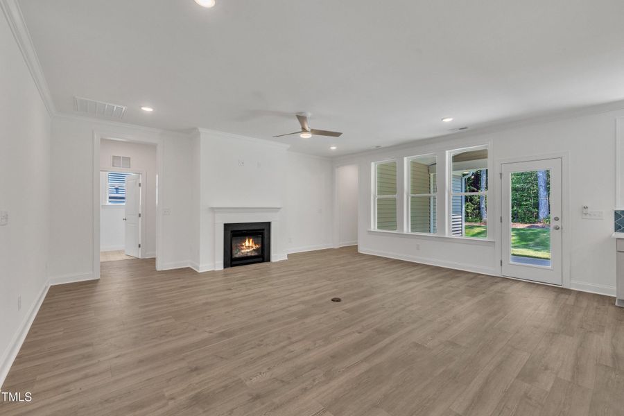 08-9152 Dupree Mdw Dr-25