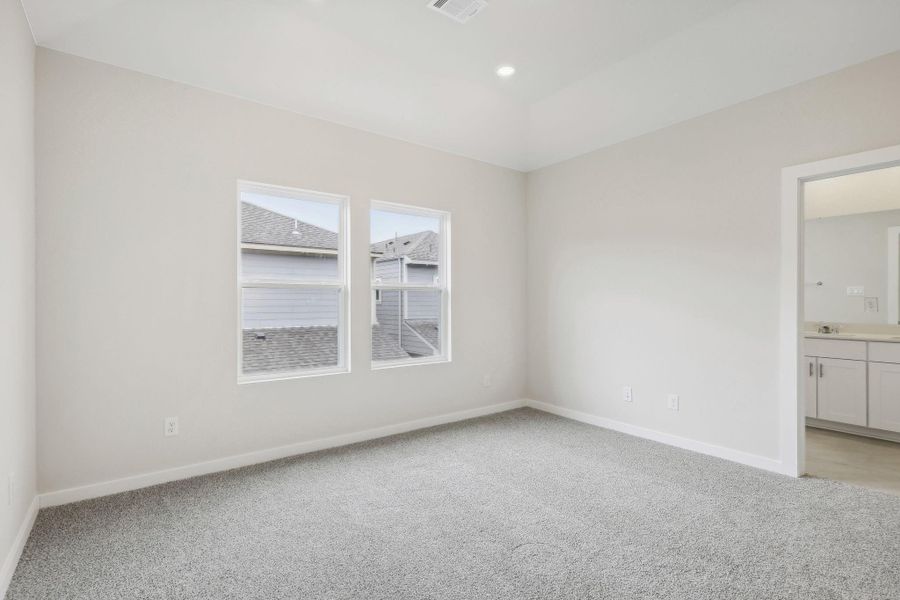 Photos are not of the actual home, but are photos of the builder home with same floorplan Photos are not of the actual home, but are photos of the builder home with same floorplan