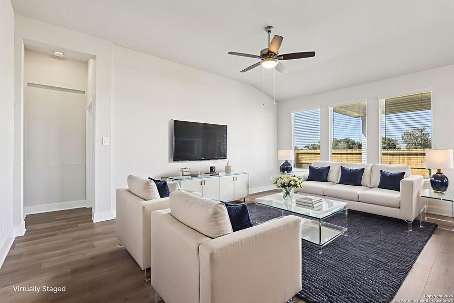 Furnished interior view inside a new home in Carmel Ranch, Schertz (Image 12).