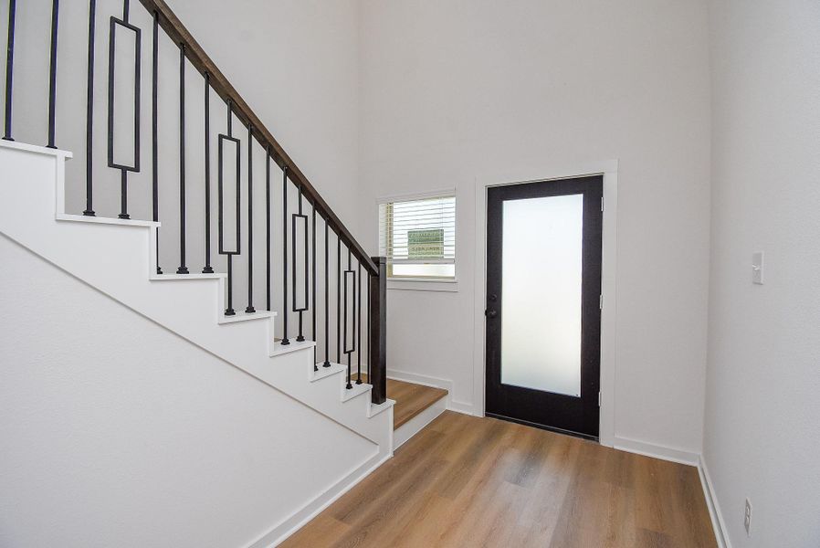 Spacious, unfurnished interior of a new home in Glendale Lakes, Arcola (Image 29).