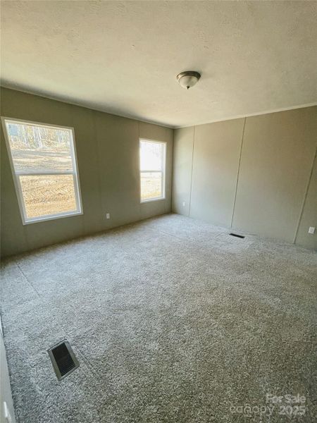 Image 9 of a home in .